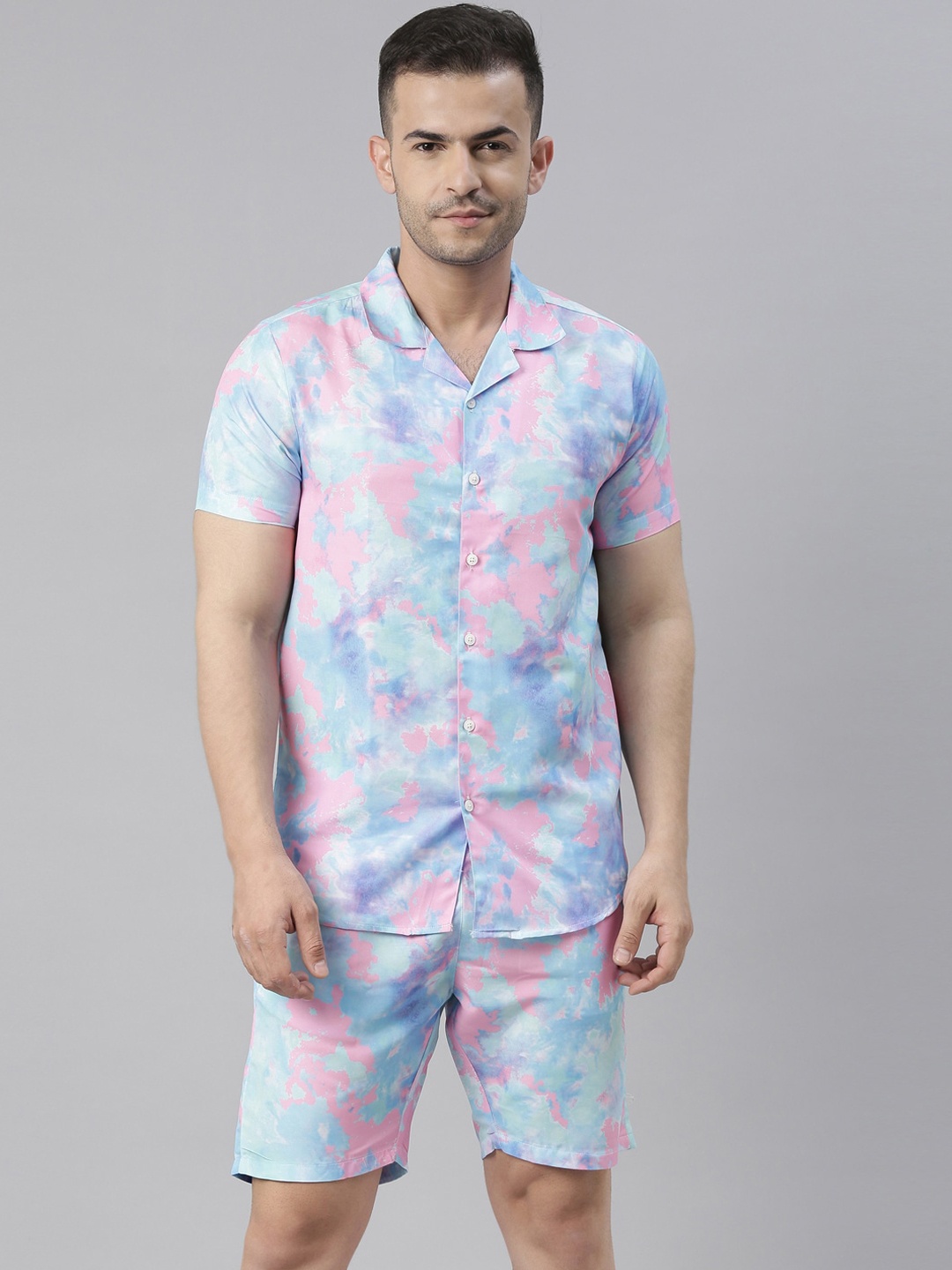 

Bushirt Men Purple & Pink Printed Night Suit