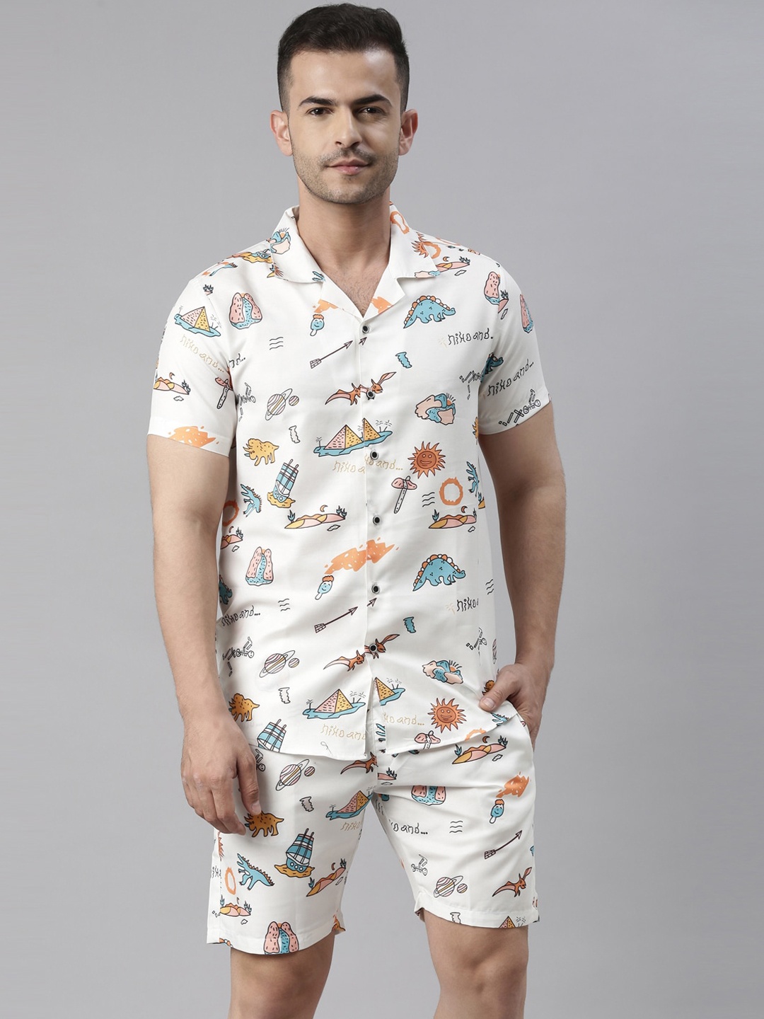 

Bushirt Men White & Blue Printed Night Suit