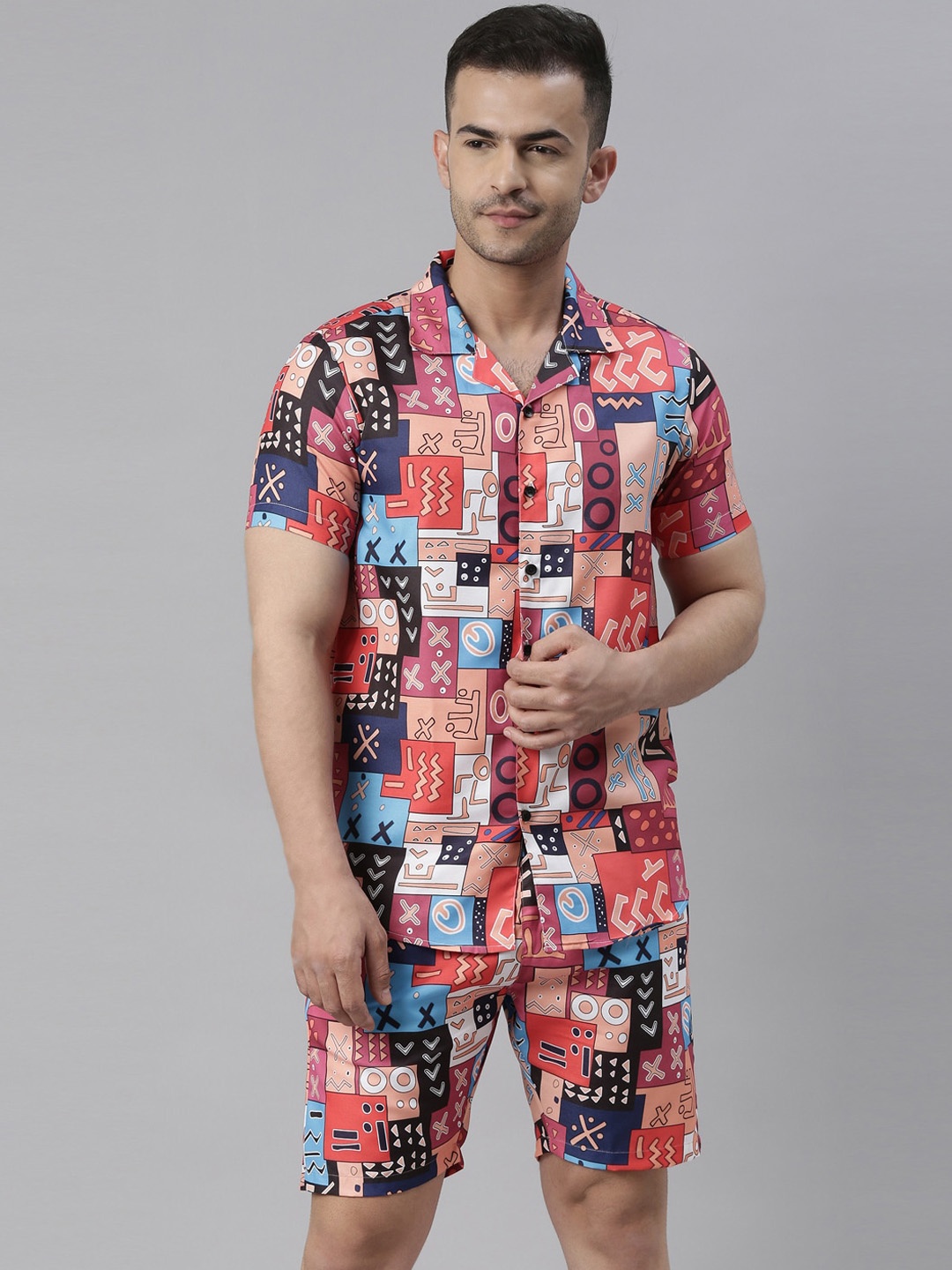 

Bushirt Men Blue & Red Printed Night suit