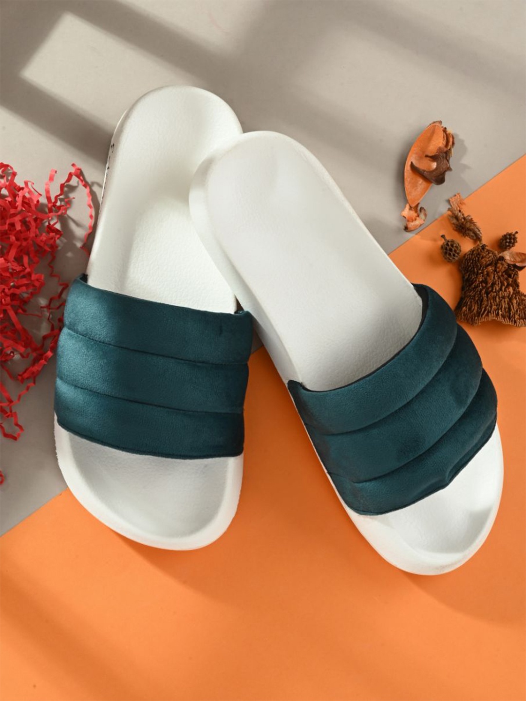 

EXTRIMOS Men Green Sliders