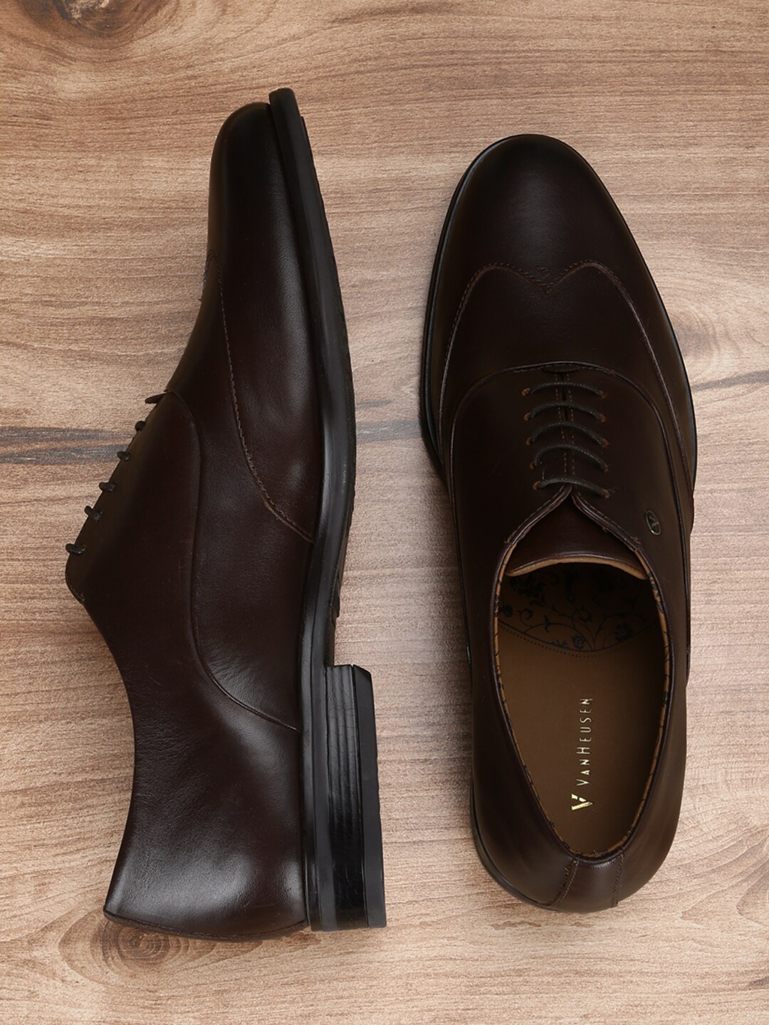 

Van Heusen Men Brown Solid Formal Oxfords