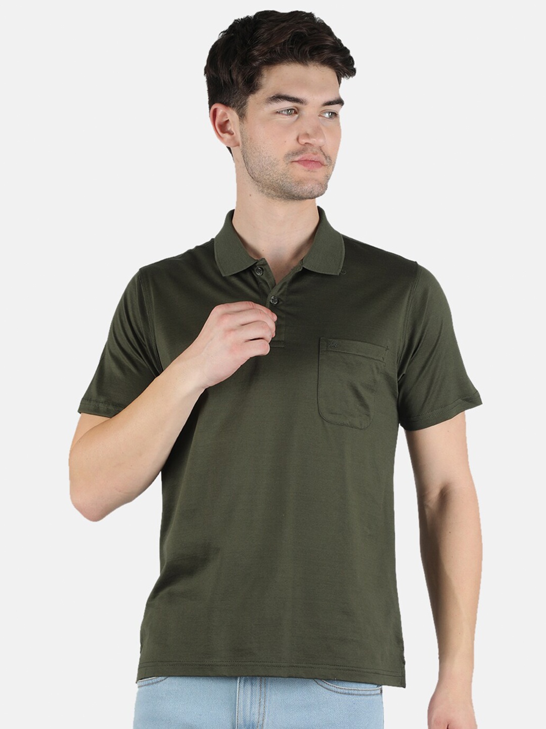 

Monte Carlo Men Olive Green Polo Collar T-shirt