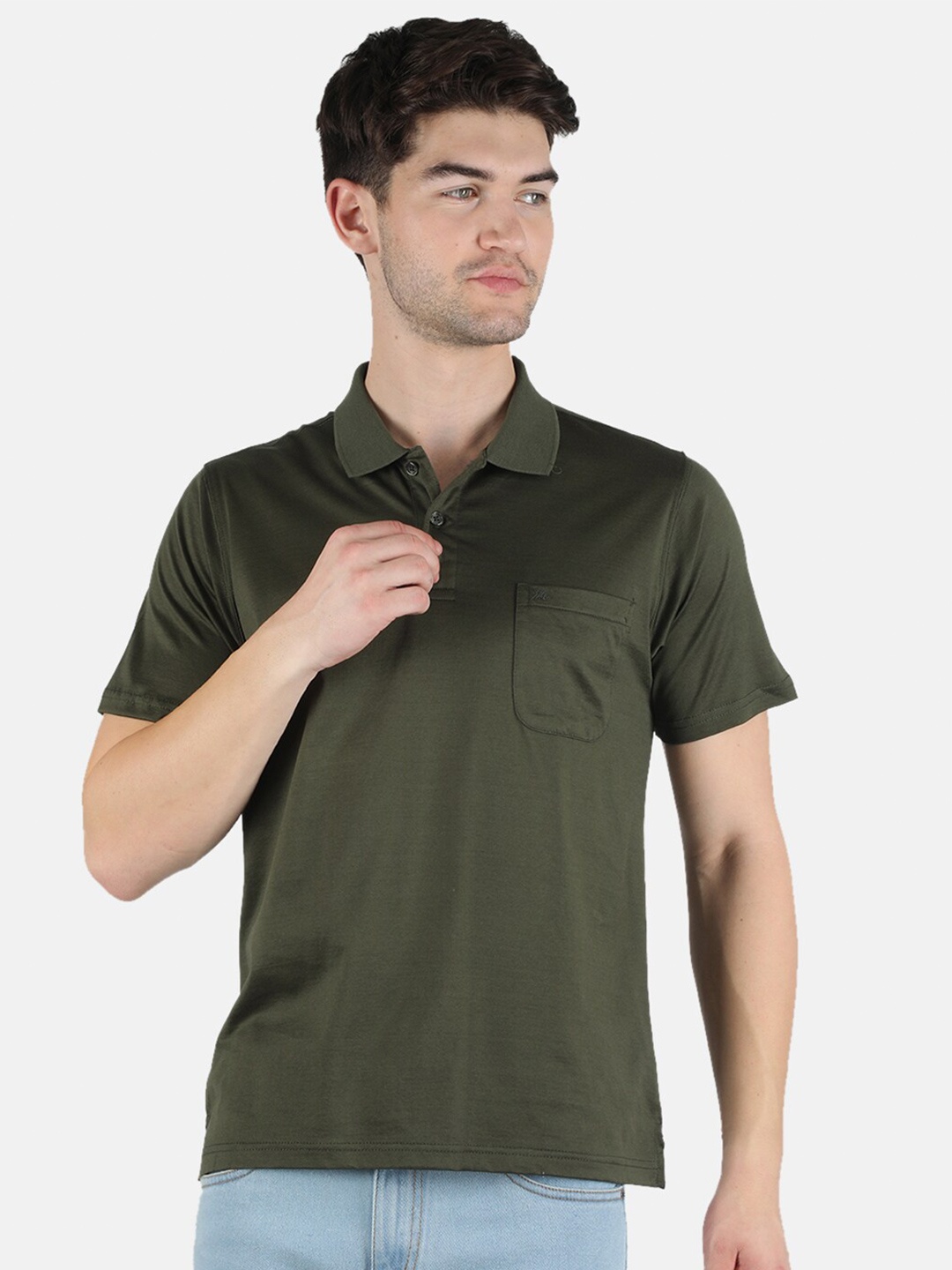

Monte Carlo Men Olive Green Polo Collar T-shirt