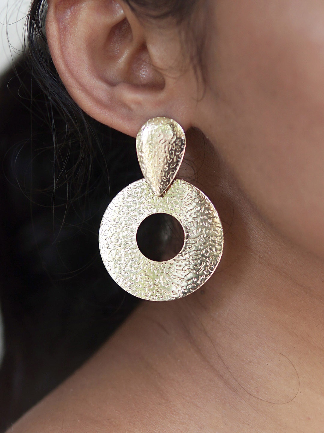 

Ayesha Textured Bold Gold Earrings