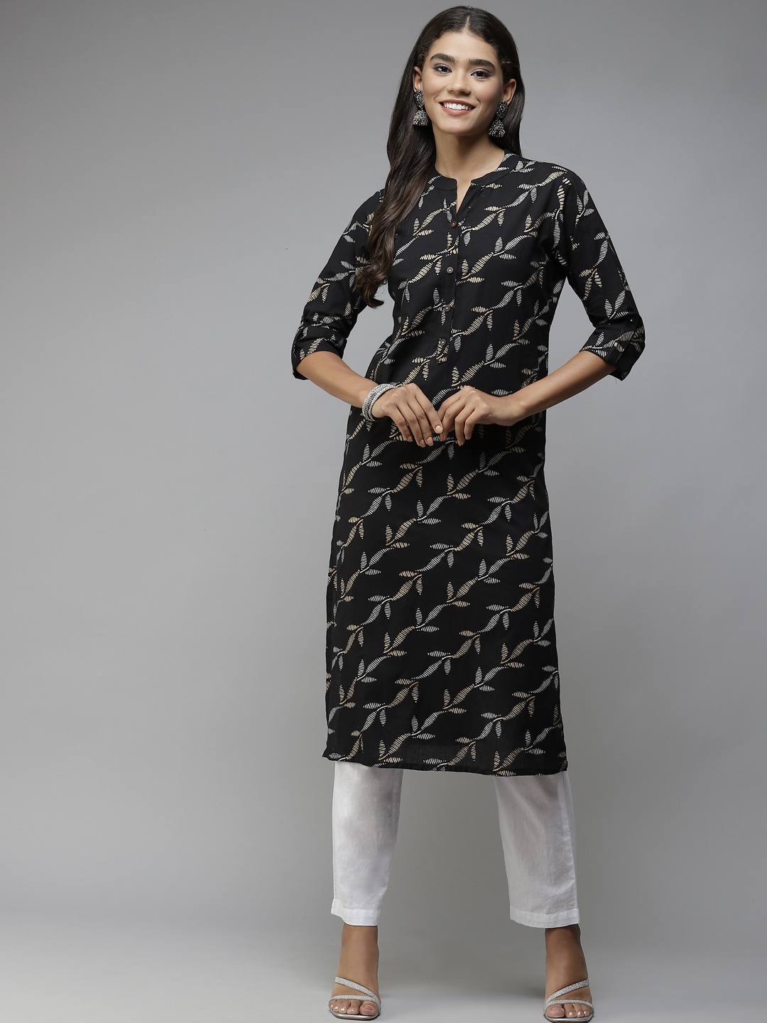 

Yufta Women Black Ethnic Motifs Printed Pure Cotton Kurta