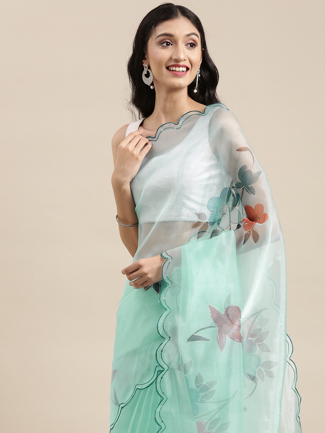 

VASTRANAND Blue & Red Floral Organza Saree