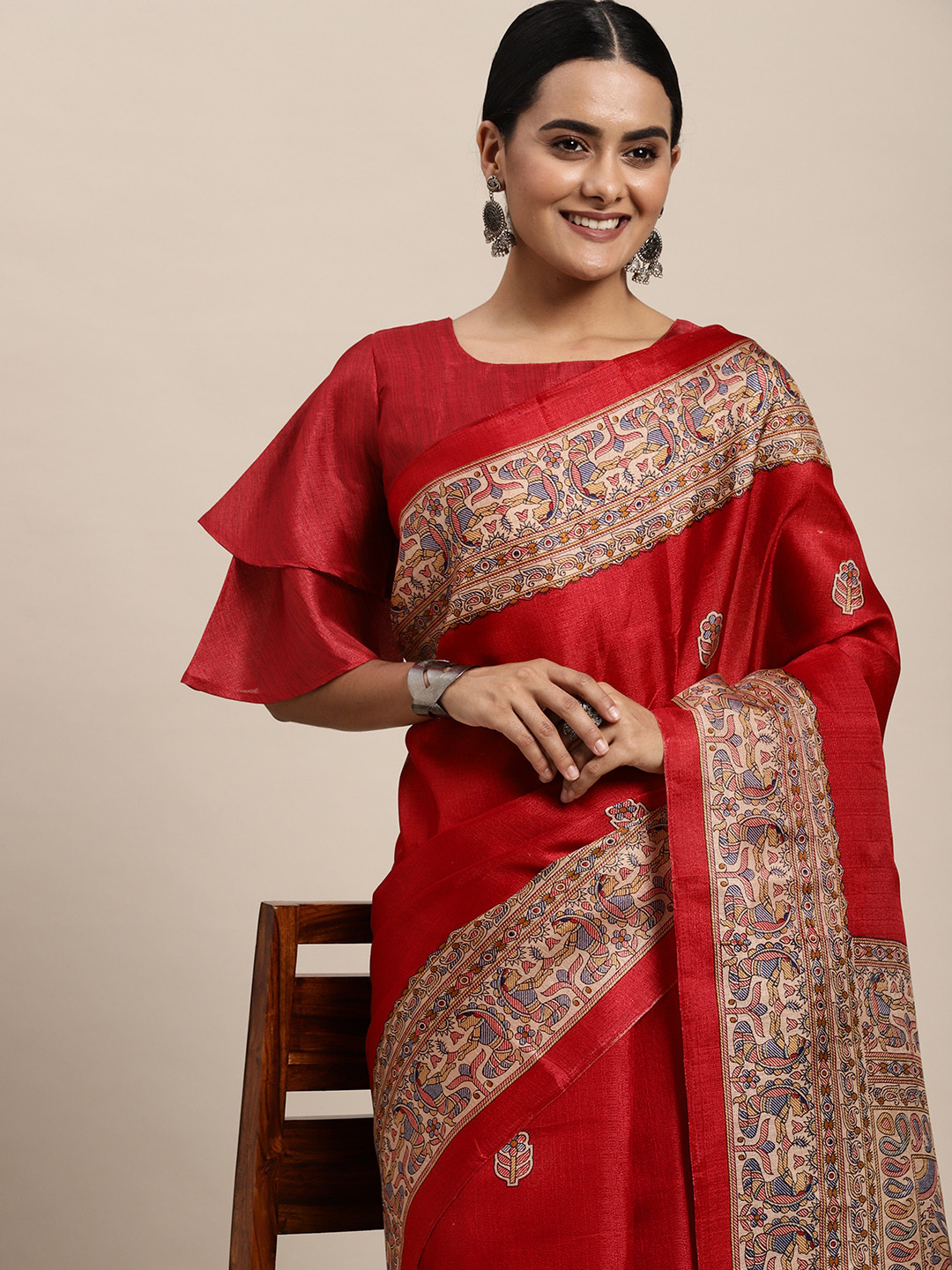 

Saree mall Red & Off White Ethnic Motifs Print Silk Blend Saree