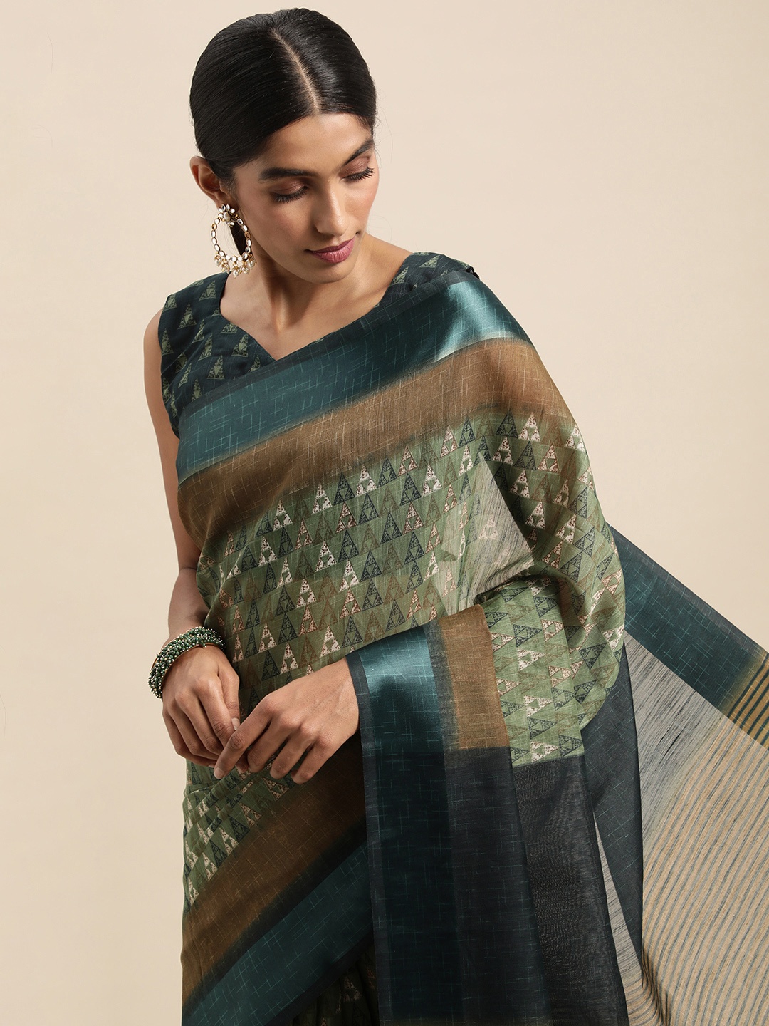 

Saree mall Olive Green & Navy Blue Geometric Print Linen Blend Saree