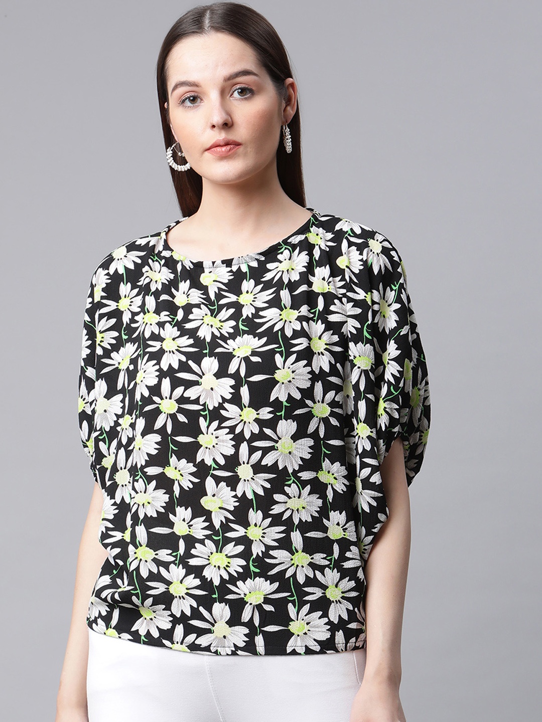 

RIVI Black & White Floral Print Georgette Top