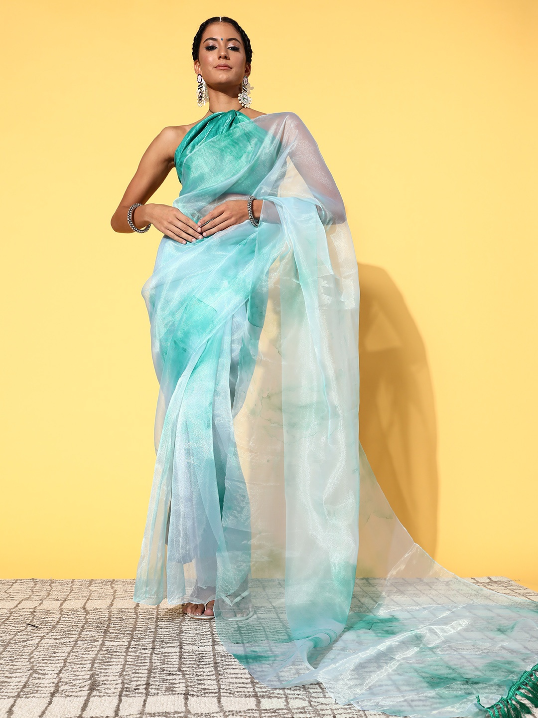 

Mitera Dyed Saree, Turquoise blue