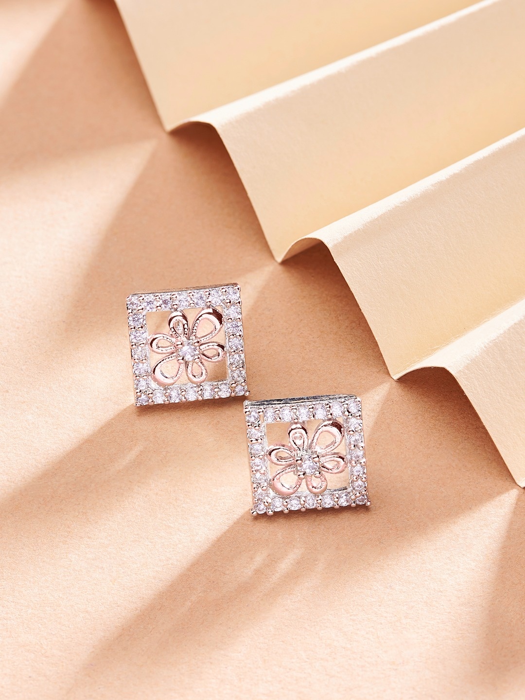 

AMI Rose Gold Square Studs Earrings