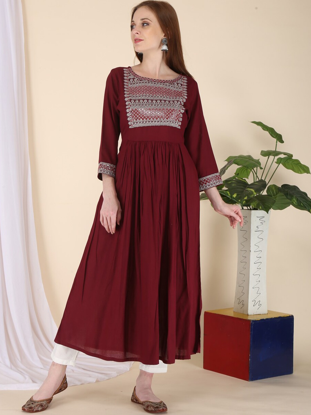 

Erisha Women Magenta Embroidery Work Gathered Kurta