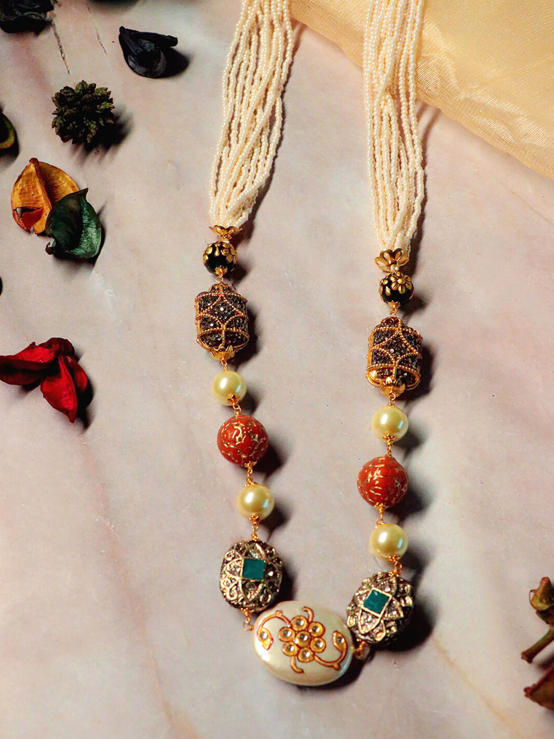 

Ishhaara White & Red Brass Brass-Plated Necklace
