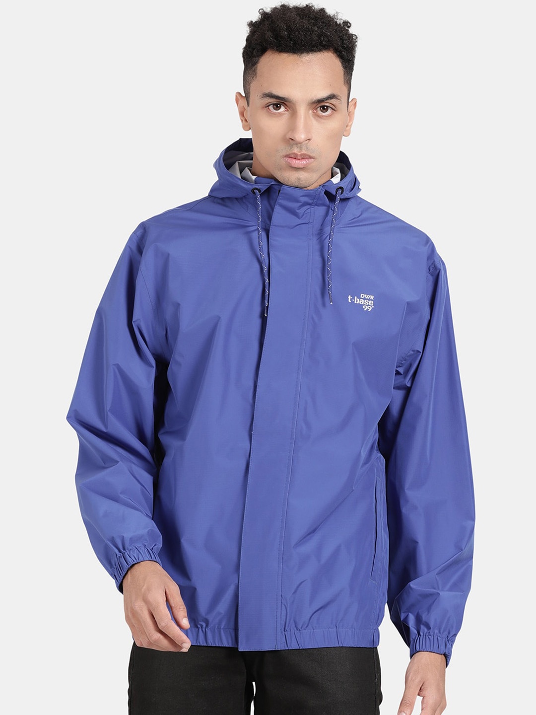 

t-base Men Blue Solid Rain Jacket