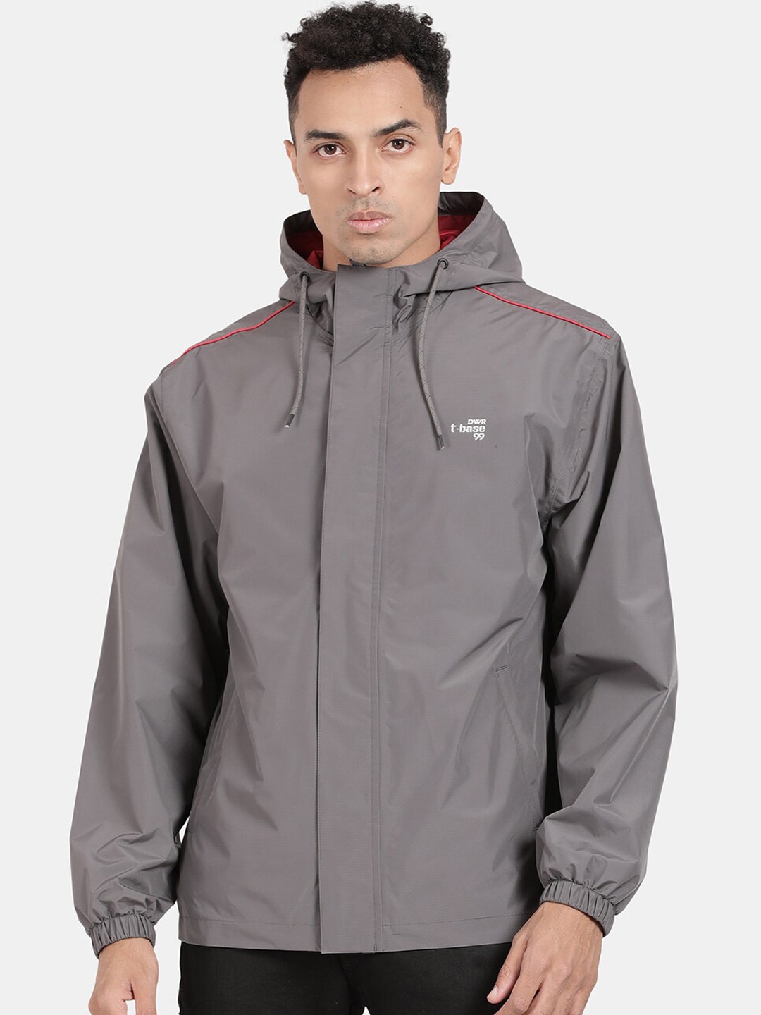 

t-base Men Grey Solid Rain Jacket