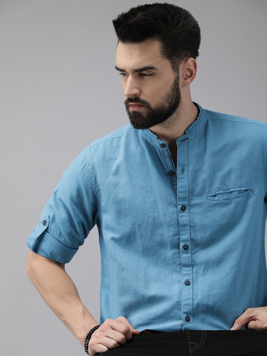 

The Roadster Lifestyle Co. Men Blue Solid Mandarin Collar Casual Shirt