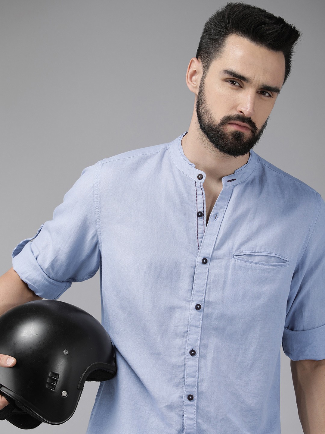 

The Roadster Lifestyle Co. Men Blue Solid Mandarin Collar Casual Shirt
