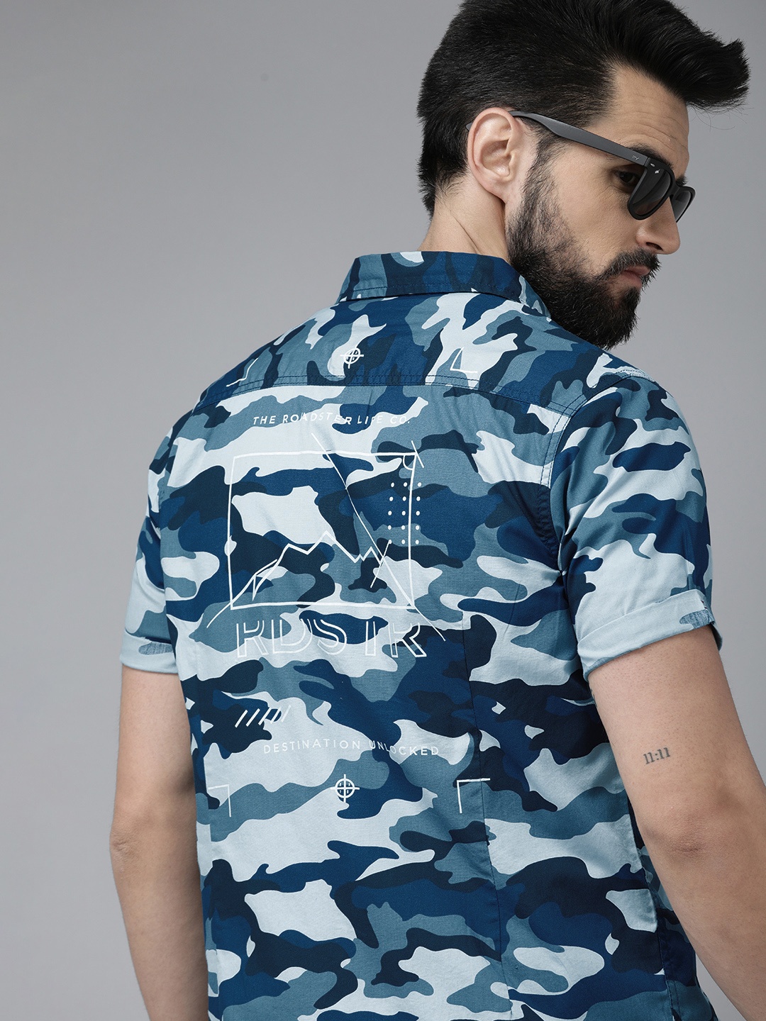 

Roadster Men Blue Camouflage Printed Casual Shirt