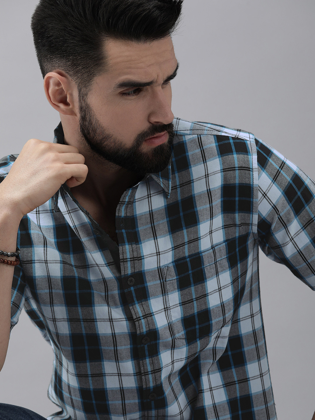 

The Roadster Lifetsyle Co. Men Blue & Black Checked Pure Cotton Casual Shirt