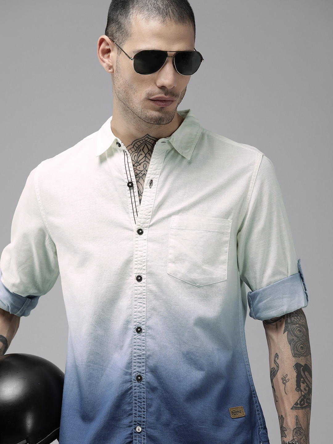 

Roadster Men White Ombre Faded Pure Cotton Casual Shirt