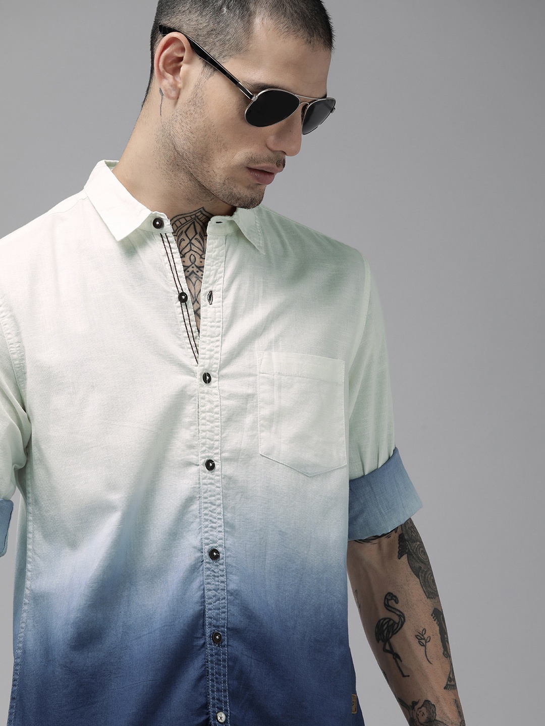 

Roadster Men White Ombre Faded Pure Cotton Casual Shirt