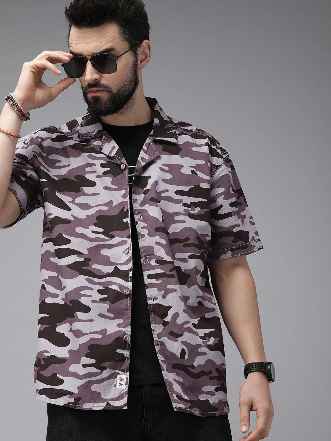 

The Roadster Life Co. Men Brown & Black Camouflage Printed Pure Cotton Casual Shirt