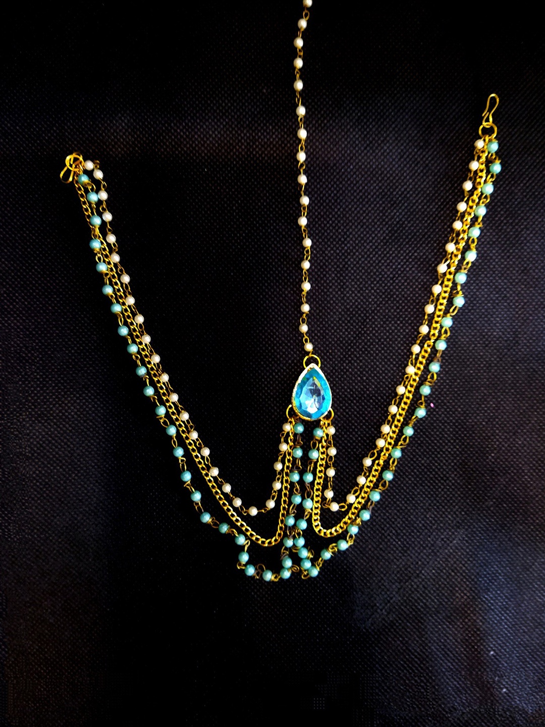 

Kshitij Jewels Gold-Plated Blue Stone-Studded Maang Tikka