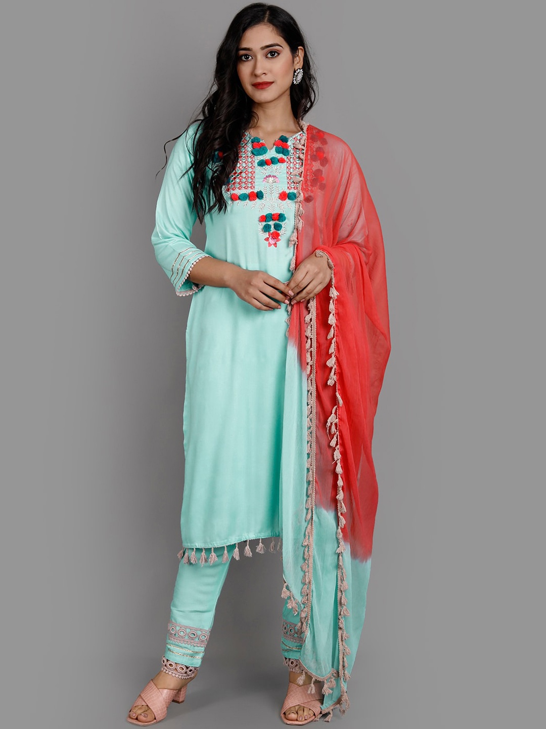 

Ziva Fashion Women Green Floral Embroidered Empire Kurti with Trousers & With Dupatta