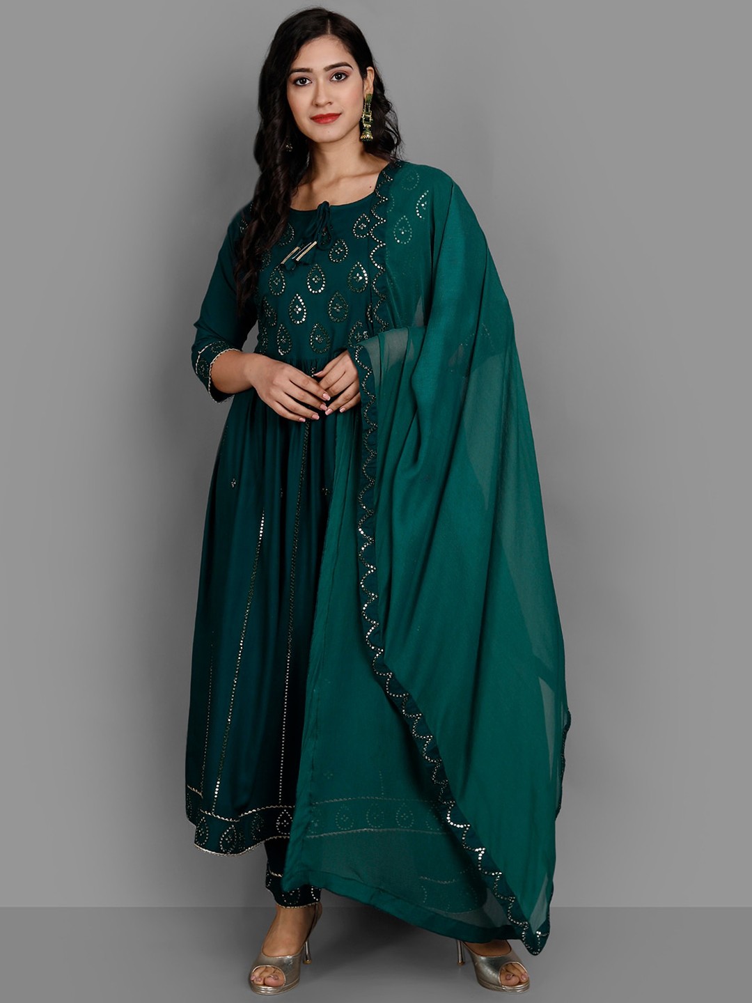 

Ziva Fashion Women Green Floral Yoke Design Empire Kurta with Churidar & With Dupatta