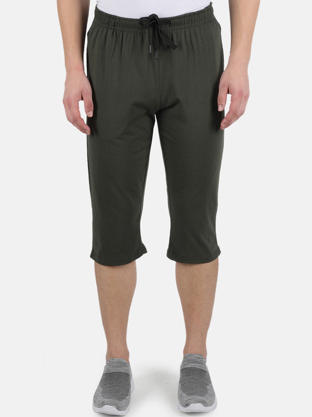 

Monte Carlo Men Olive Green Shorts