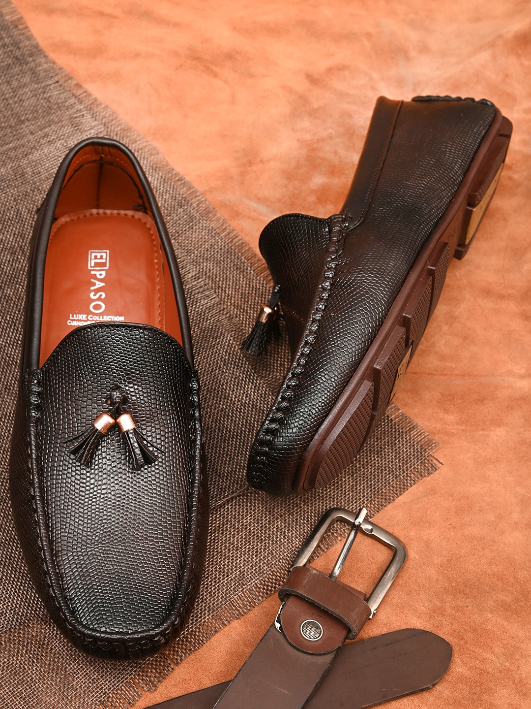 

El Paso Men Brown Textured Loafers