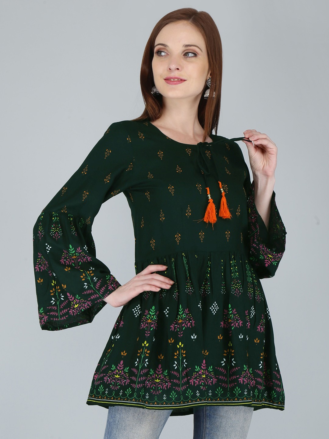 

KALINI Green Floral Print Off-Shoulder Indigo Top