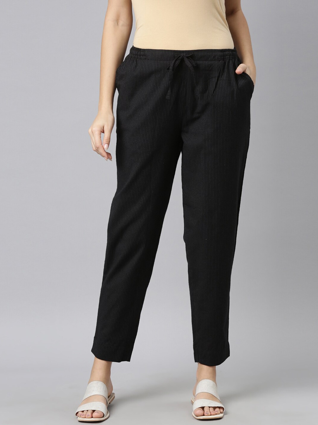 

Go Colors Women Black Tapered Fit Trousers