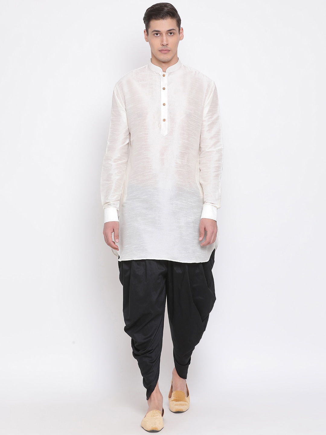 

VASTRAMAY Men Cream-Coloured Layered Kurta with Dhoti Pants