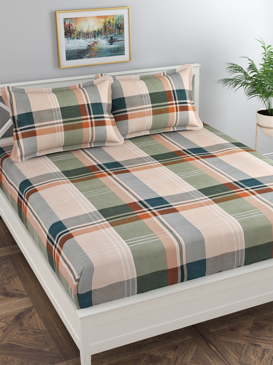

Florida Beige & Green Geometric 120 TC King Bedsheet with 2 Pillow Covers