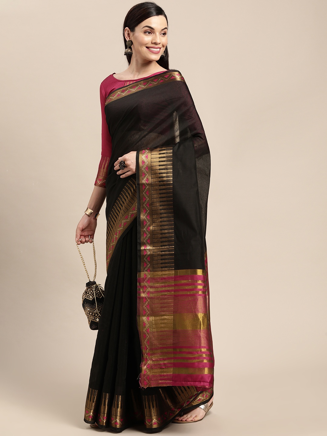 

VAIRAGEE Black & Red Striped Pure Cotton Saree