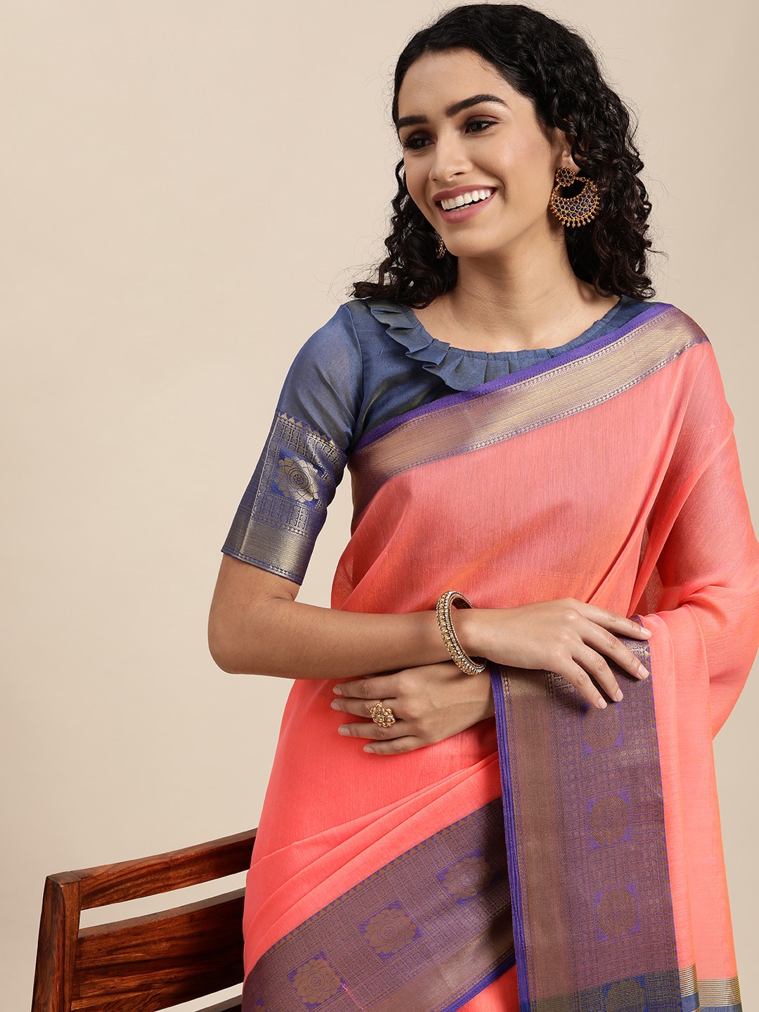 

VAIRAGEE Peach-Coloured & Blue Striped Pure Cotton Saree