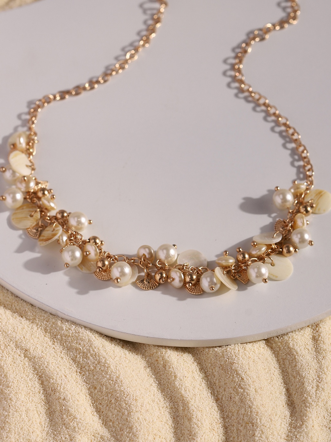 

DEEBACO Gold-Toned & Off White Delicate Pearls Shore Necklace