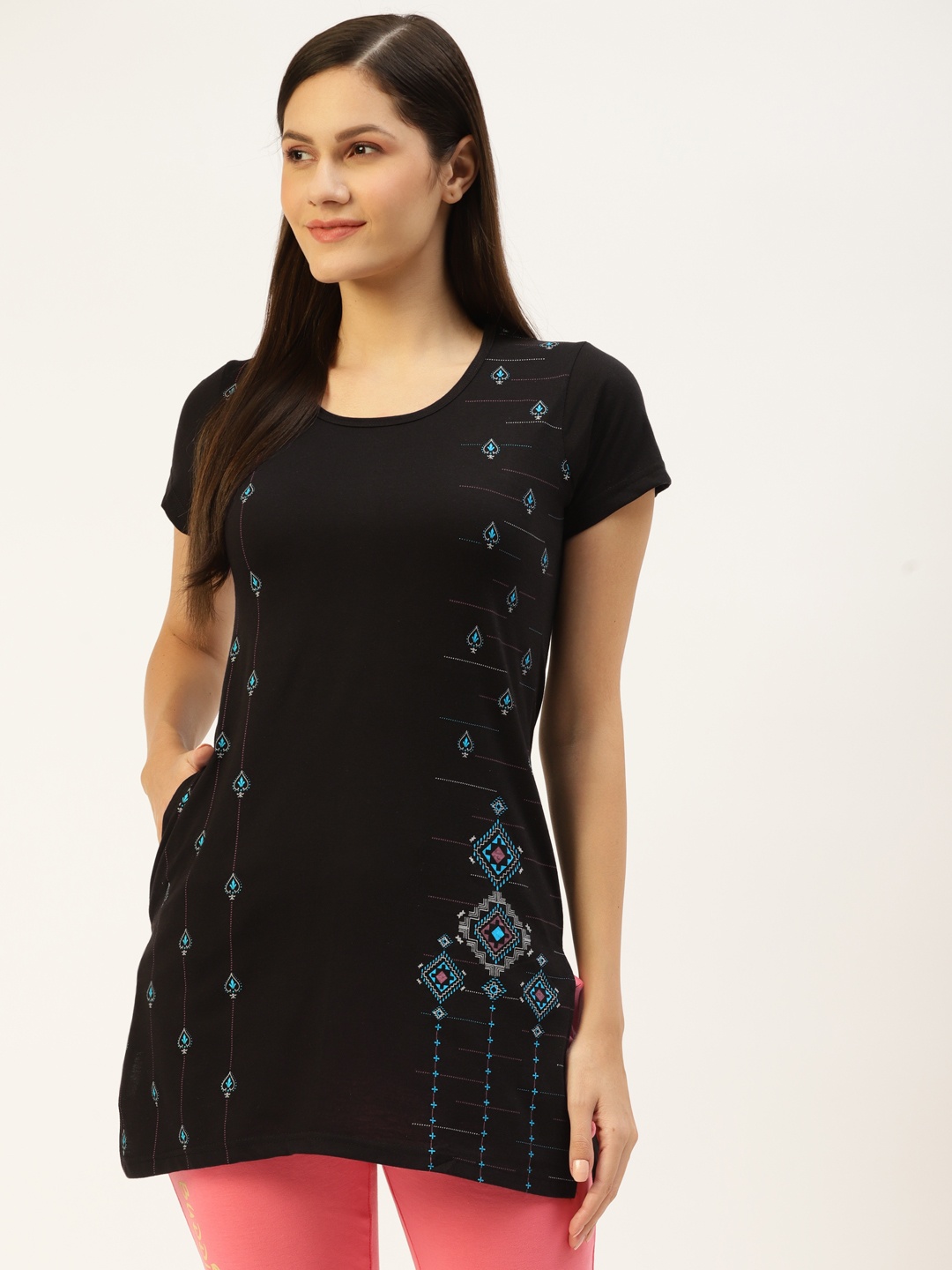 

BROOWL Women Black Printed Longline Cotton Lounge T-Shirt