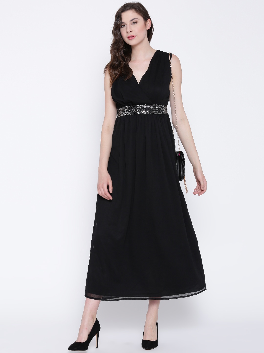 

Sera Women Black Solid Maxi Dress