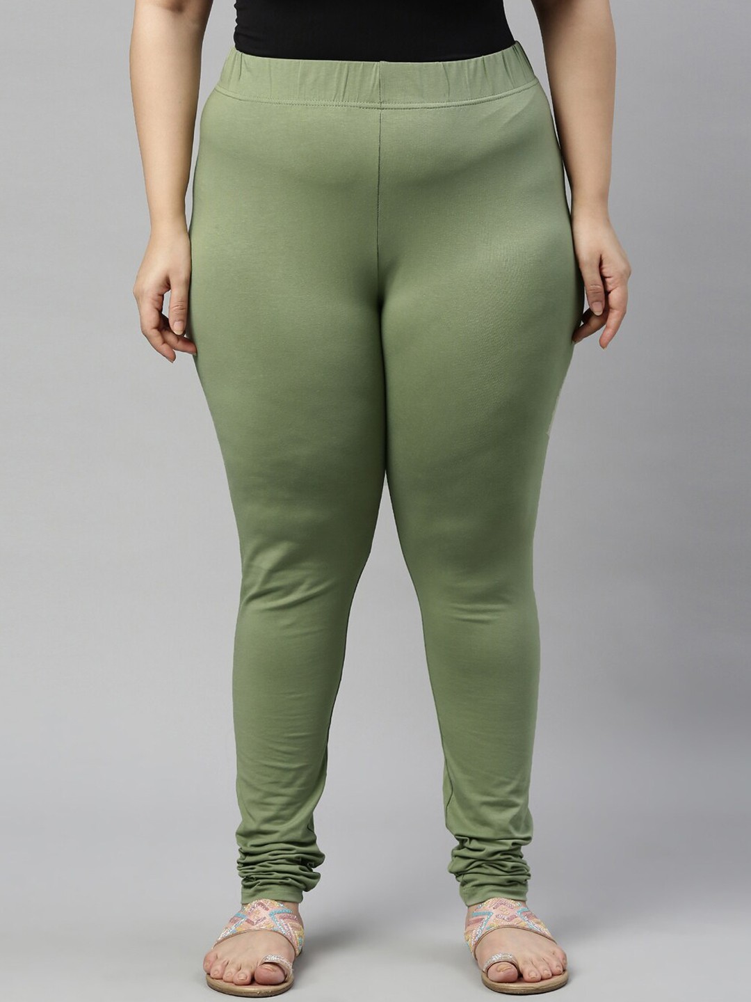 

Go Colors Women Lime Green Solid Slim-Fit Churidar-Length Leggings