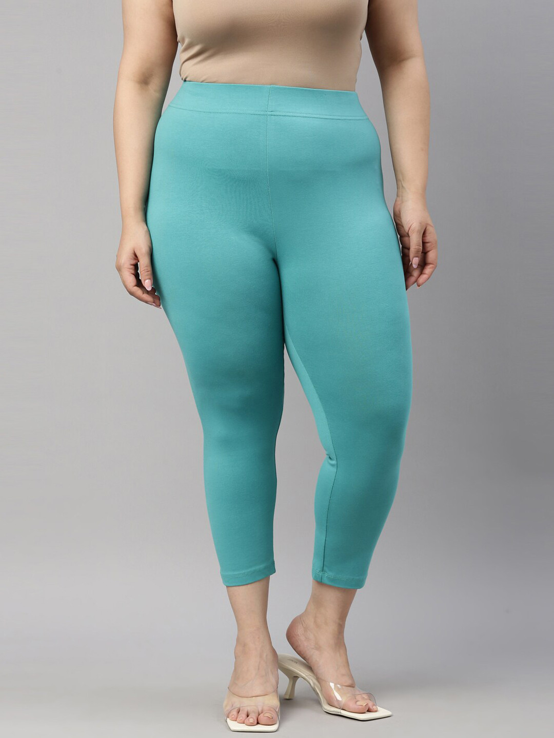 

Go Colors Women Green Leggings