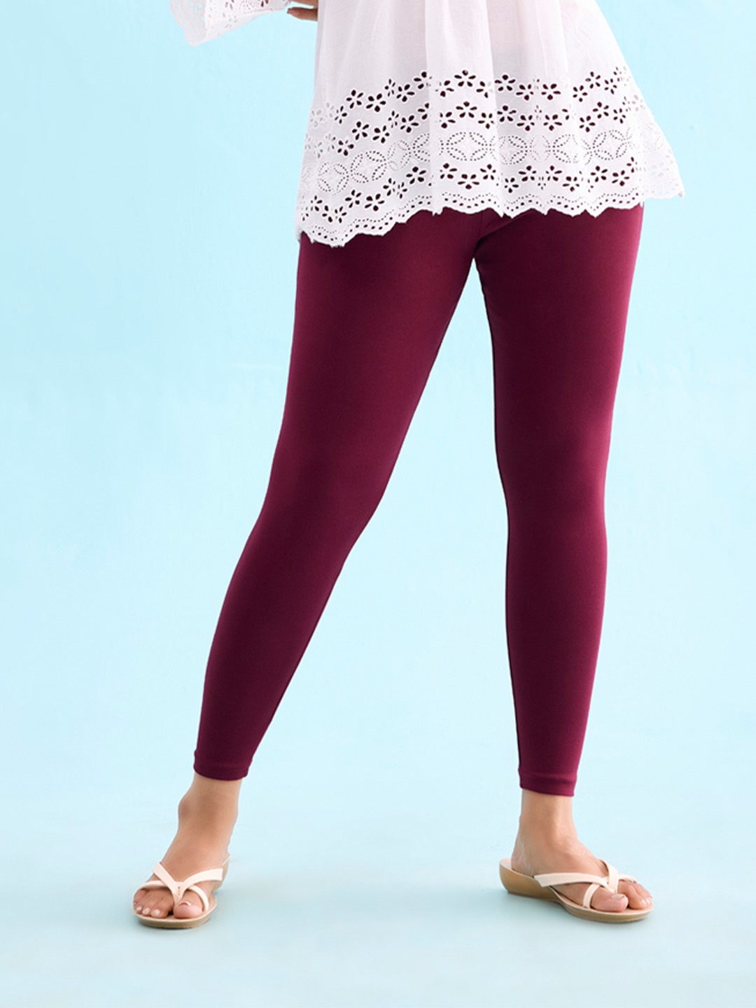 

Go Colors Women Maroon Solid Ribbed Ankle Length Leggings
