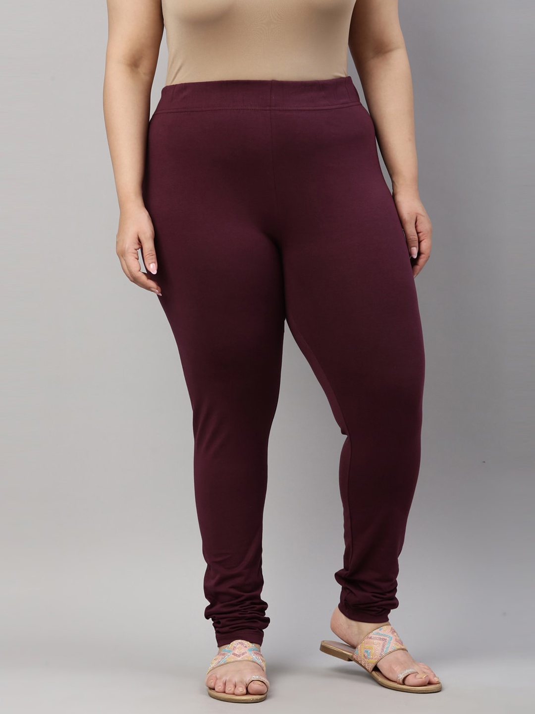 

Go Colors Women Purple Solid Cotton Slim-Fit Leggings