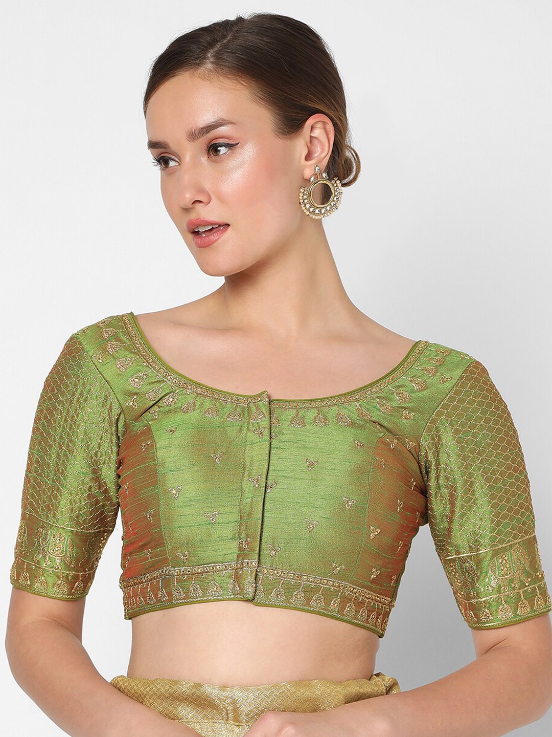 

SALWAR STUDIO Women Green Embroidered Saree Blouse