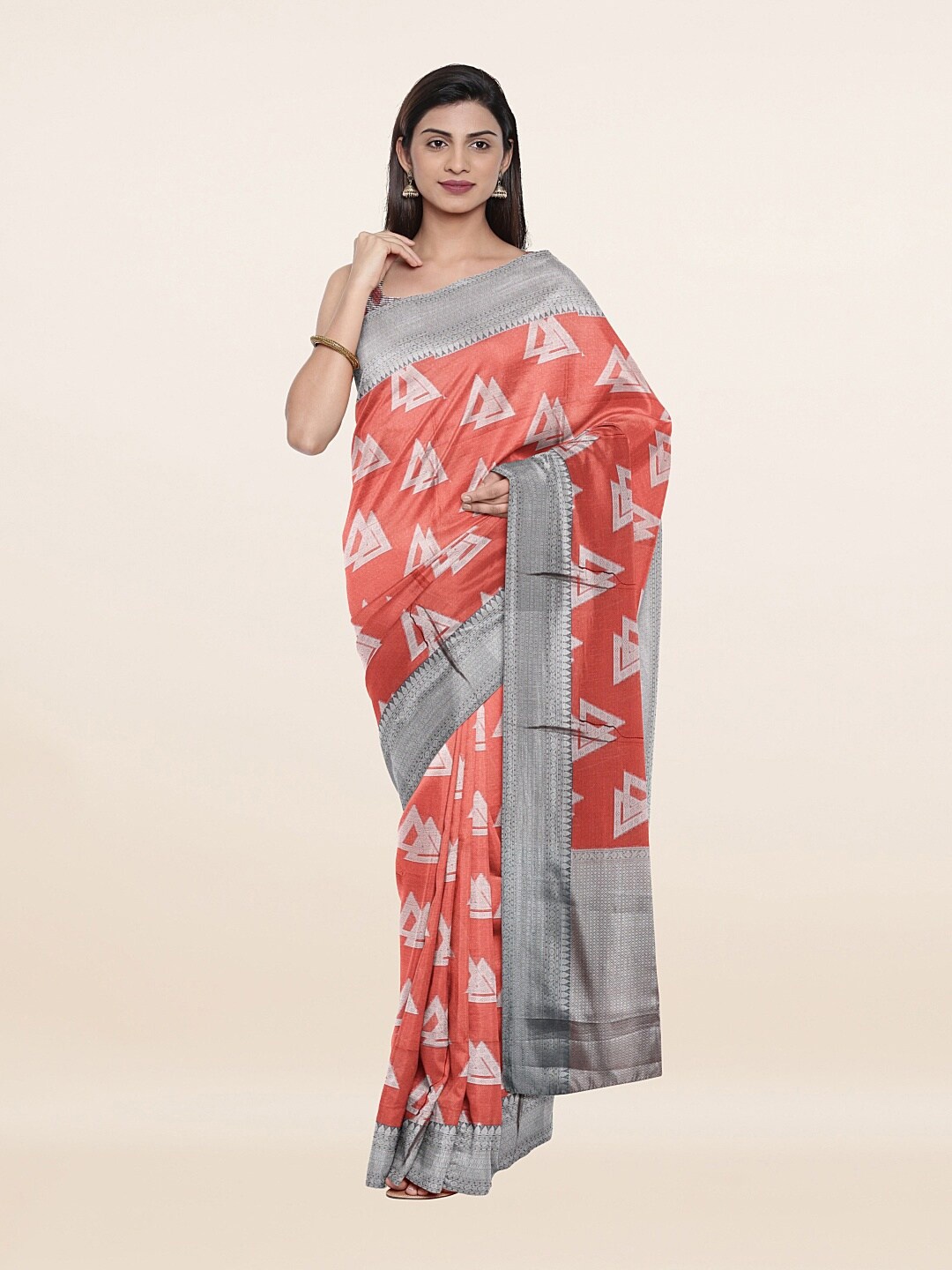 

Pothys Women Peach-Coloured & Silver-Toned Art Silk Saree