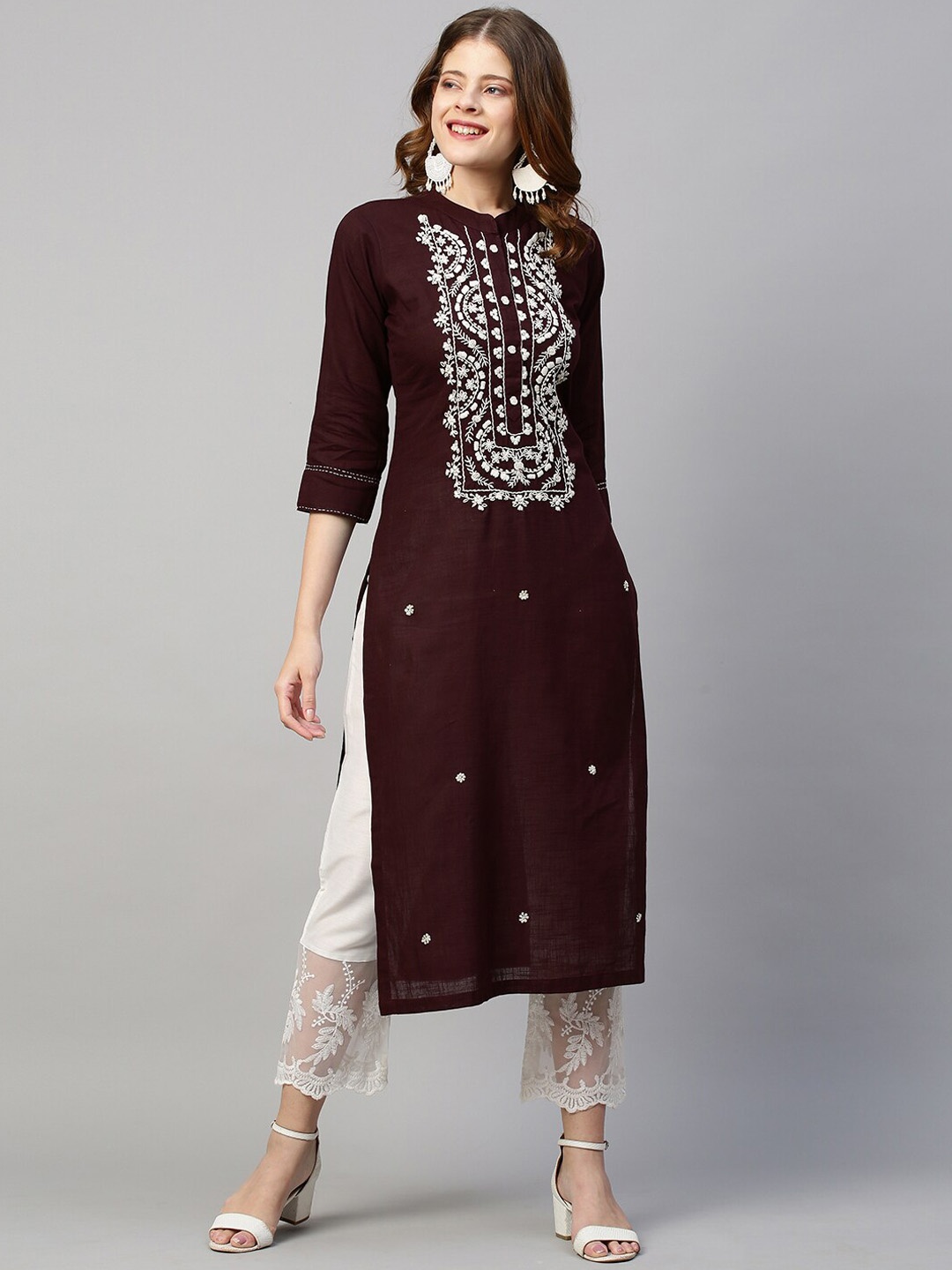 

FASHOR Women Burgundy Paisley Embroidered Keyhole Neck Anarkali Kurta