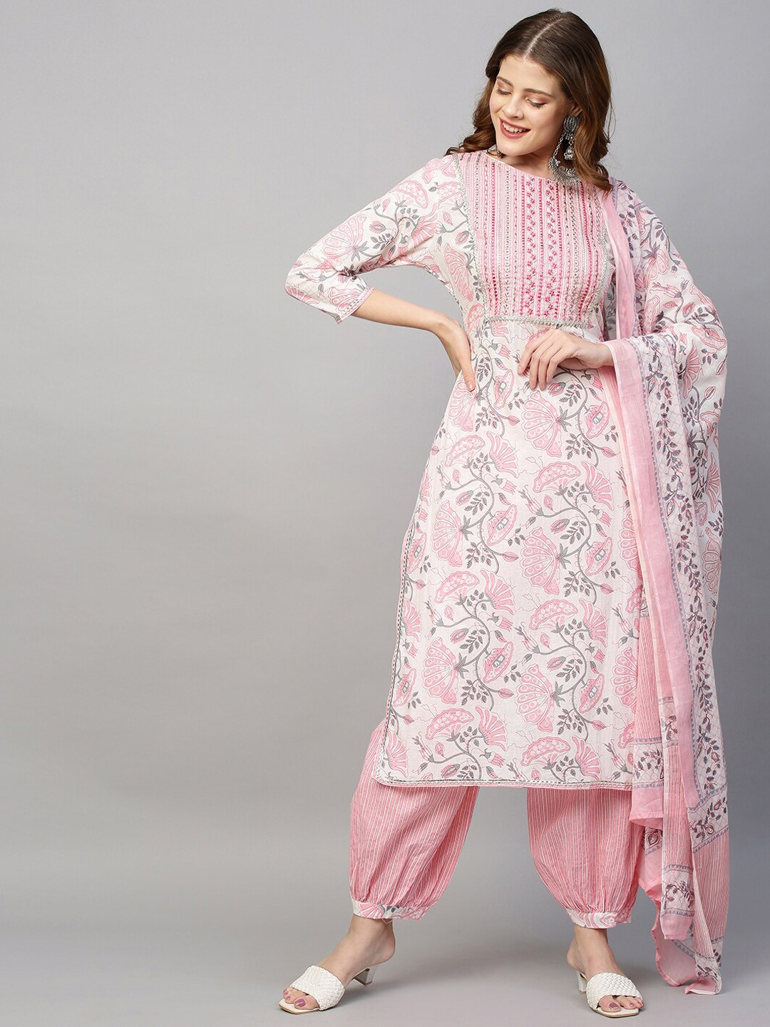 

FASHOR Women White Floral Embroidered Layered Pure Cotton Kurti with Trousers & With Dupatta