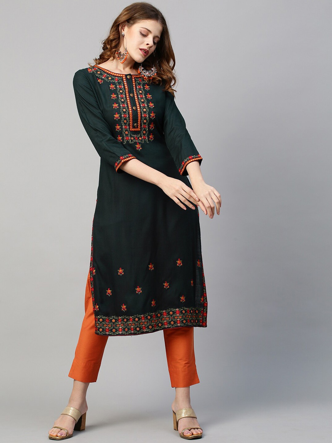 

FASHOR Women Green Floral Thread Work Kurta