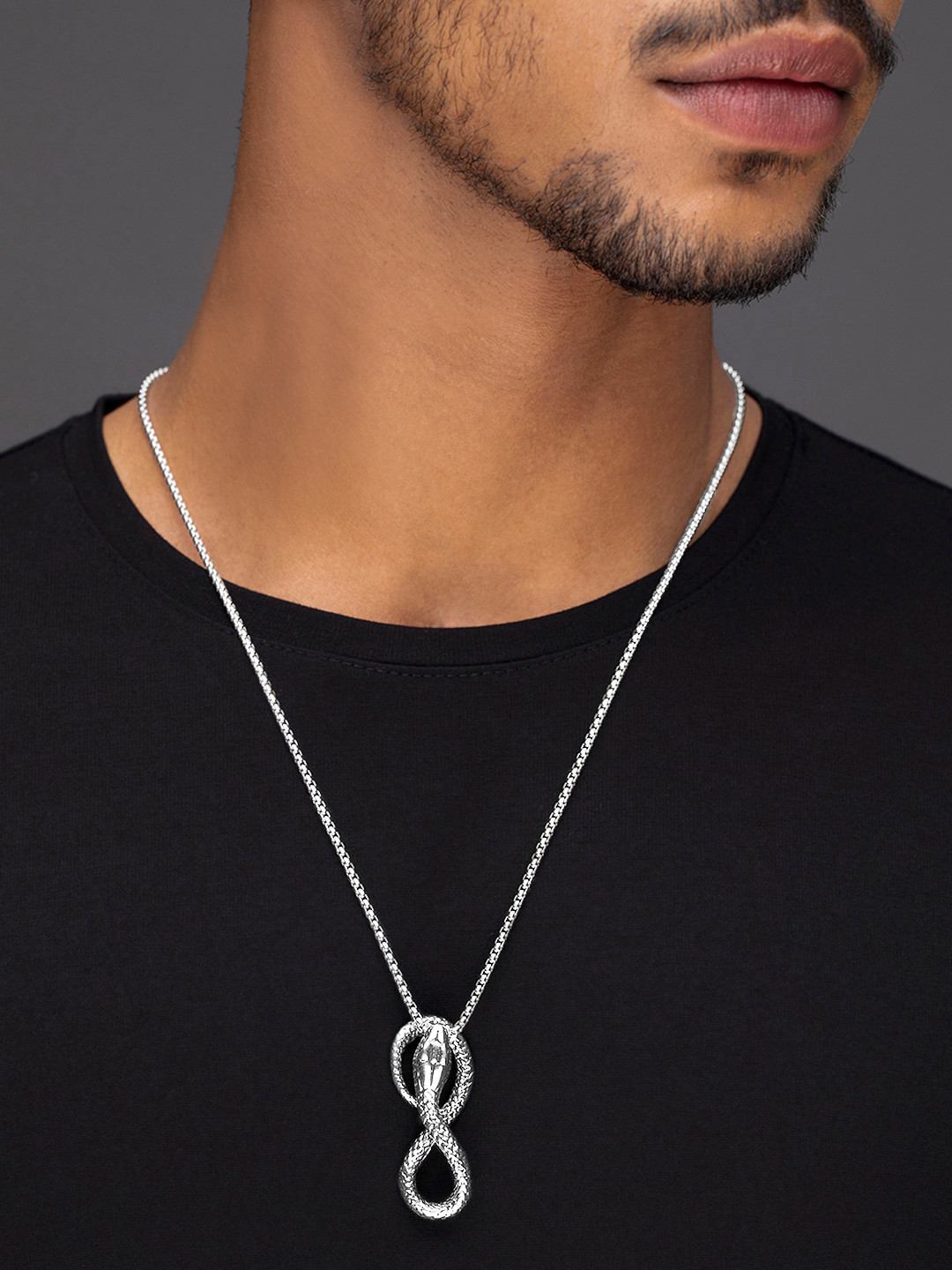 

Roadster Men White Silver-Plated Bohemian Chain